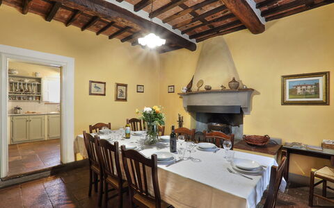 Casa Rosa: Pièce, Propriété, Bâtiment, Salle À Manger, Plafond, Restaurant, Design Intérieur, Meubles, Immobilier, Table