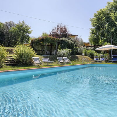 Casa Rosa: Piscine, Propriété, Loisir, Immobilier, Recours, L'Eau, Maison, Arbre, Vacances, Bâtiment