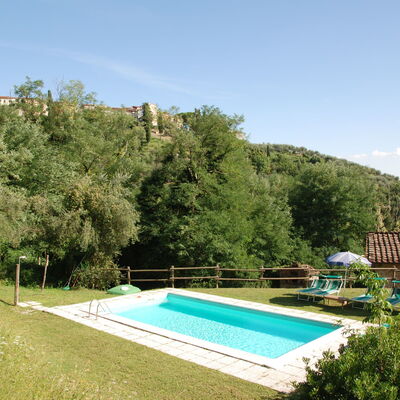 Magrini: Piscine, Propriété, Maison, Immobilier, Biens, Bâtiment, Loisir, Villa, Herbe, Arbre