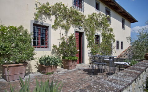 Ricavoli: Propriété, Bâtiment, Maison, Immobilier, Façade, Cour, Villa, Ferme, Chalet, Architecture