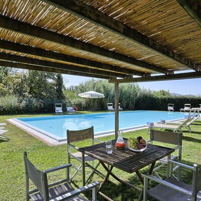 Villa Clara 20: Propriété, Maison, Bâtiment, Immobilier, Piscine, Biens, Meubles, Loisir, Arrière-Cour, Patio