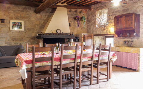 Logement:&nbsp;Nobile - Borgo la Civitella 618.7