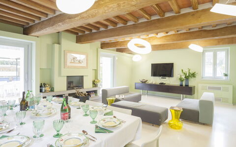 Villa San Lorenzo: Propriété, Pièce, Design Intérieur, Bâtiment, Meubles, Plafond, Salle À Manger, Table, Salon, Maison