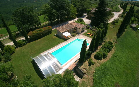 Villa Venanzo: Photographie Aérienne, Lot Terre, Vue Du Ciel, Paysage, La Photographie, Herbe, La Technologie, Station De Montagne, Biens, Loisir