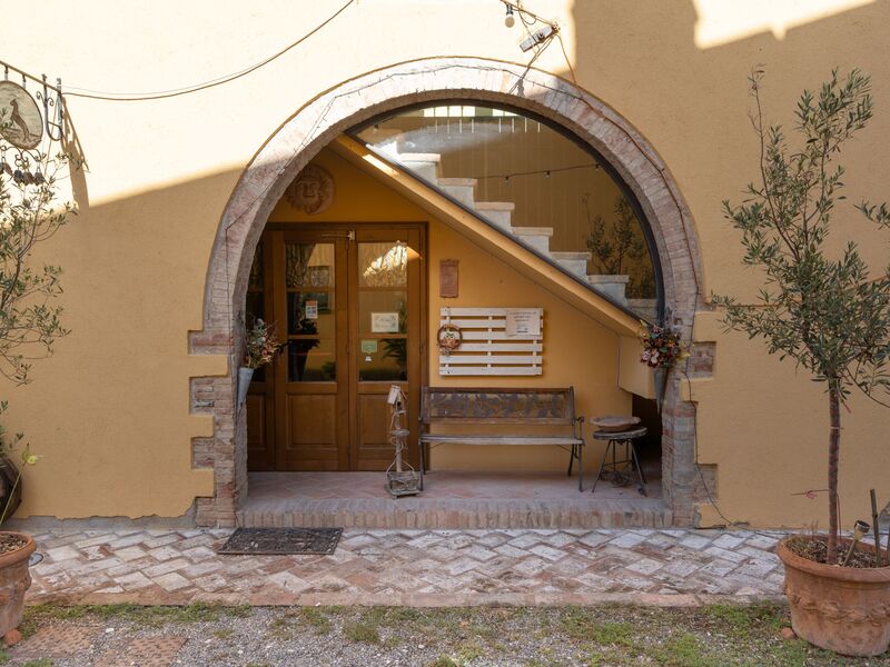 borghigiana-parrino-san-miniato-multiproperty-external