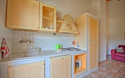 Mulignone 15: Propriété, Pièce, Meubles, Cuisine, Bâtiment, Cabinetry, Maison, Design Intérieur, Immobilier, Sol