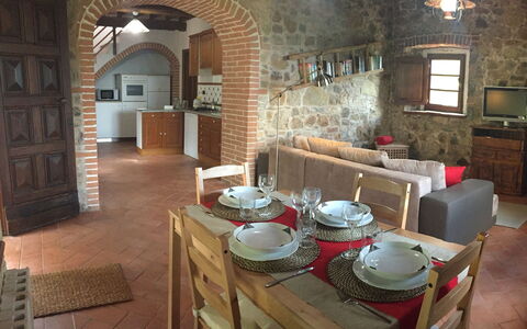 Villa Martina: Pièce, Propriété, Design Intérieur, Bâtiment, Meubles, Architecture, Maison, Sol, Biens