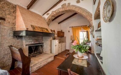 Il Focolare: Propriété, Pièce, Bâtiment, Design Intérieur, Maison, Immobilier, Salon, Villa, Meubles, Architecture