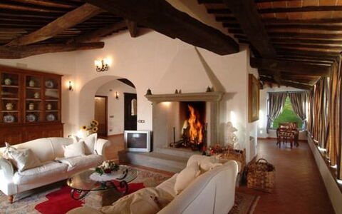 Villa Fontanelle: Bois, Pièce, Design Intérieur, Éclairage, Domicile, Propriété, Salon, Dur, Mur, Sol