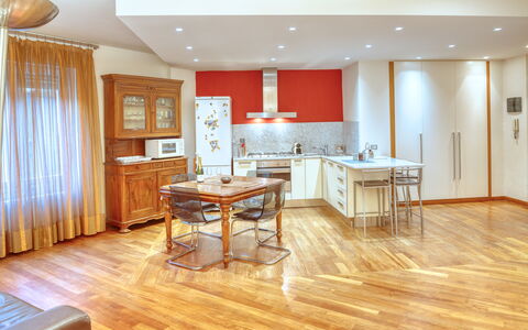 Dai Fiorentini - Apartment In Levanto: Pièce, Propriété, Sol, Meubles, Parquet, Design Intérieur, Dur, Bâtiment, Sol, Revêtement De Sol Stratifié