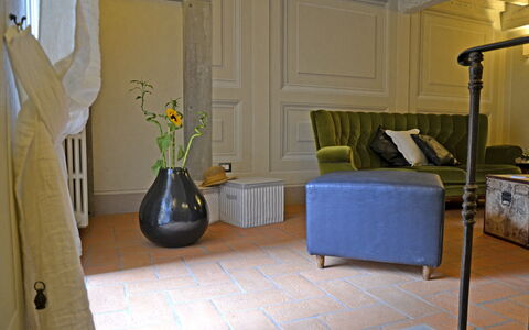 Appartamento Tommasi Fierli: Pièce, Sol, Propriété, Meubles, Design Intérieur, Tuile, Bâtiment, Sol, Maison, Immobilier