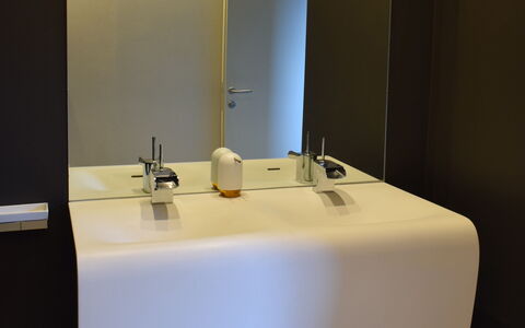 Villetta Farfallina: Propriété, Pièce, Table, Matériel De La Propriété, Meubles, Design Intérieur, Textile, Architecture, Restaurant