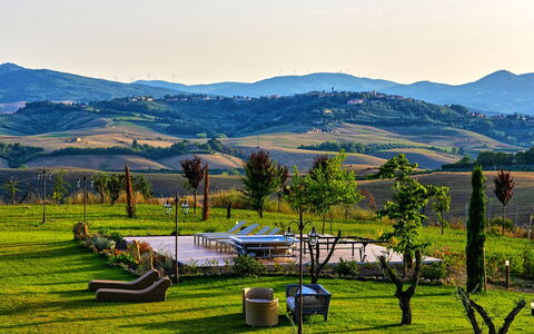Villa Massimiliano: La Nature, Montagne, Paysage Naturel, Ciel, Montagnes, Montagnes Relief, Région Sauvage, Station De Montagne, Colline, Est Tombée