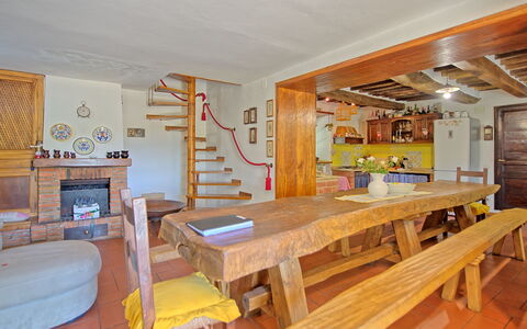 Casale San Martino: Pièce, Propriété, Meubles, Salle À Manger, Design Intérieur, Bâtiment, Table, Immobilier, Maison, Plafond