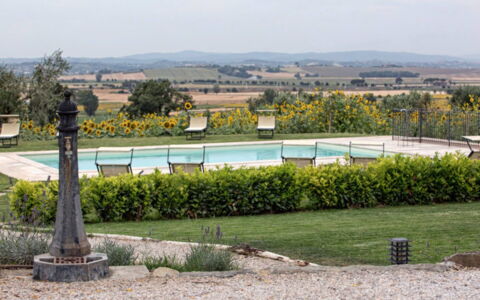 Villa Milluzzi: Ciel, Plante, L'Eau, Arbre, Paysage Naturel, Lot Terre, Loisir, Suppression Des Plantes Ligneuses, Herbe, Zone Rurale