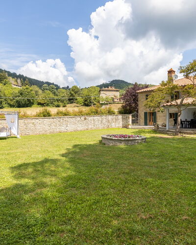 Villa Il Biancospino: Nuage, Ciel, Plante, Arbre, Lot Terre, Herbe, Paysage Naturel, Paysage, Prairie, Immobilier