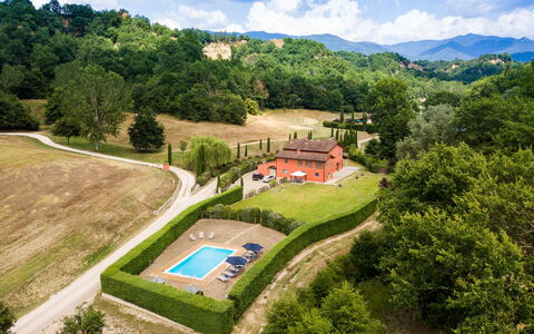 Villa Rossa: Paysage, Arbre, Lot Terre, Jardin, Zone Rurale, Pelouse, Cumulus, Arbuste, Cour, Parc