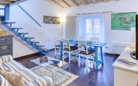 Appartamento Ivana - Levanto: Pièce, Design Intérieur, Sol, Sol, Table, Mur, Plafond, Domicile, Design Intérieur, Immobilier