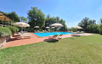 Agriturismo L'incrociata: Piscine, Recours, Eco Hôtel, Hacienda, Biens, Villa, Jardin, Aménagement Paysager, Ombre, Hôtel