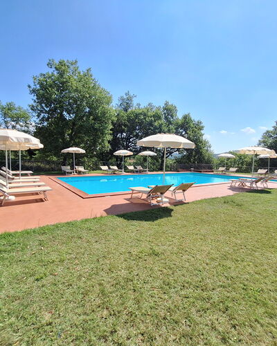 Agriturismo L'incrociata: Piscine, Recours, Eco Hôtel, Hacienda, Biens, Villa, Jardin, Aménagement Paysager, Ombre, Hôtel