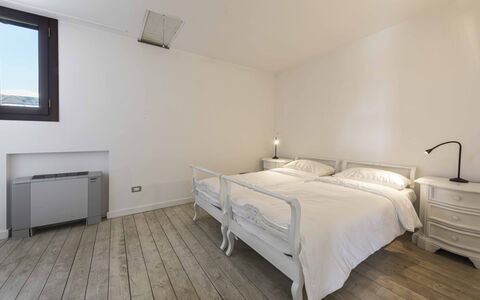 Casina Dell'acquaborra: Lit, Meubles, Design Intérieur, Sol, Sol, Chambre, Mur, Plafond, Bois, Drap De Lit