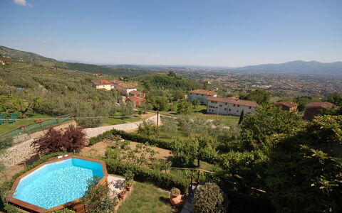 Alla Collina Del Sole: Ciel, Plante, Propriété, Communauté Des Plantes, Montagne, La Nature, Feuille, Arbre, Végétation, Bâtiment