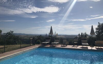 Cenerentola Apartments: villa-cenerentola-trequanda-pool