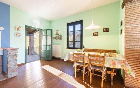 Villa Rosata: Meubles, Table, Bois, Design Intérieur, Architecture, Sol, Sol, Tache De Bois, Salon, Bâtiment