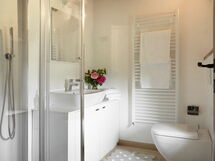 Villa First Floor Bedroom Peonia