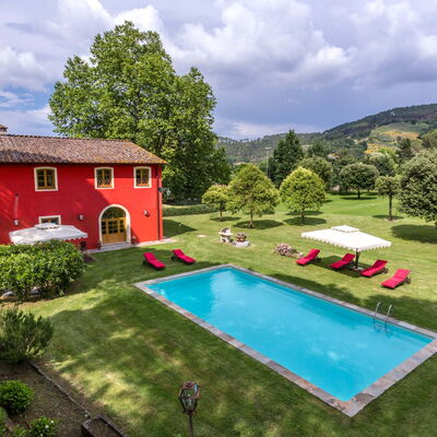 Villa Guasperini: Nuage, Bâtiment, Plante, Ciel, Propriété, Fenêtre, Arbre, La Nature, Maison, L'Eau