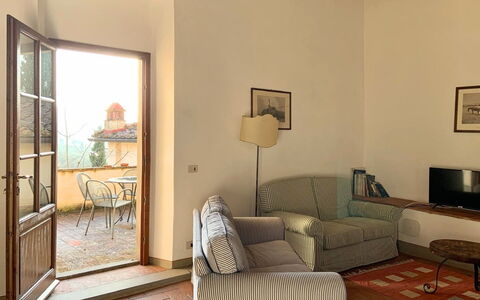 Borgo Delle Fonti: Meubles, Mur, Design Intérieur, Bois, Sol, Sol, Plafond, Pièce, Éclairage, Salon