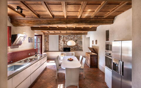 San Tommaso: Meubles, Propriété, Design Intérieur, Éclairage, Cuisine, Table, Bois, Sol, Sol, Salon