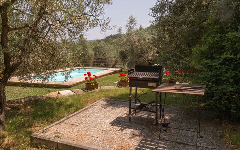 Residenza la Casuccia: Meubles, Mobilier De Jardin, Jardin, Arrière-Cour, Ombre, Cour, Aménagement Paysager, Tableau De Plein Air