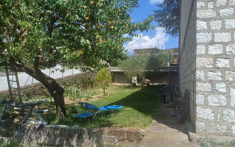 Casa Della Selce: Jardin, Arrière-Cour, Brique, Ombre, Cour