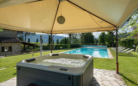 Il Mulino Di Vogognano - Subbiano, Private Pool, J: Plante, L'Eau, Propriété, Bâtiment, Ombre, Fenêtre, Parapluie, Piscine, Mobilier De Jardin, Rectangle
