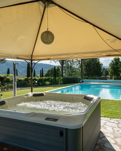 Il Mulino Di Vogognano - Subbiano, Private Pool, J: Plante, L'Eau, Propriété, Bâtiment, Ombre, Fenêtre, Parapluie, Piscine, Mobilier De Jardin, Rectangle