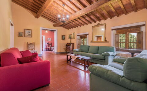 Fonte Nuova - Badia Agnano, Toscana: Meubles, Canapé, Table, Confort, Sol, Fenêtre, Architecture, Cadre, Salon, Sol