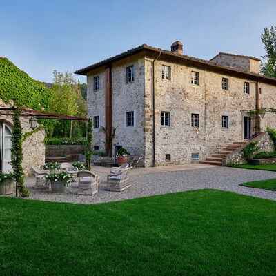 Villa Dell'abate: Plante, Ciel, Bâtiment, Propriété, Fenêtre, Maison, Lot Terre, Herbe, Arbre, Paysage