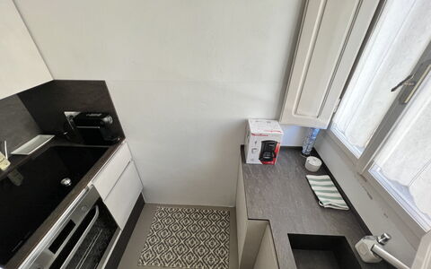 Casa Ada e Sabo: Bâtiment, Escaliers, Design Intérieur, Sol, Sol, Maison, Fenêtre, Conception Automobile, Bois