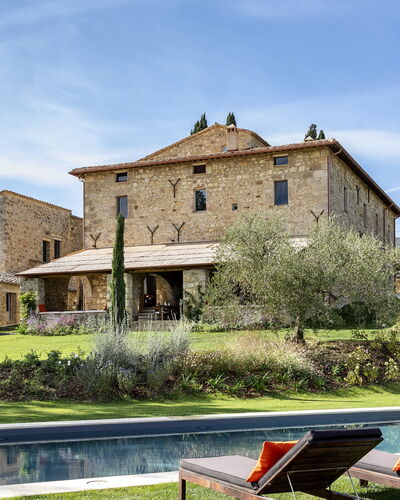 Villa Della Regina: Ciel, Plante, Nuage, Propriété, Bâtiment, Fenêtre, L'Eau, Lot Terre, Arbre, Maison