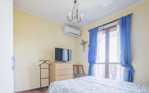 La Bouganville, Forte Dei Marmi, Private Garden, W: Bleu, Meubles, Design Intérieur, Bois, Sol, Chambre, Sol, Pièce, Lit, Plafond