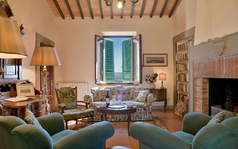 Torre Di Montelopio: Table, Meubles, Cadre, Propriété, Canapé, Chaise, Éclairage, Architecture, Bois, Design Intérieur