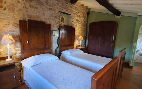 Borgo Bucatra Tramonto: Propriété, Meubles, Confort, Bois, Cadre De Lit, Lit, Design Intérieur, Immobilier, Dur, Chambre