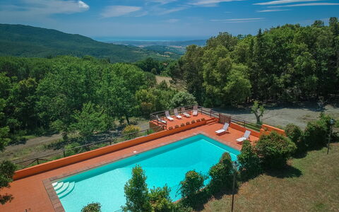 Tenuta De Paoli - Chianni, Pool, Wifi, Privacy, To: L'Eau, Nuage, Plante, Ciel, Piscine, La Nature, Bleu Azur, Paysage Naturel, Arbre, Loisir