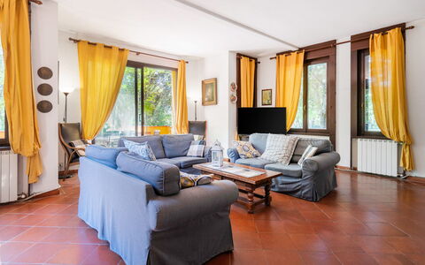 Tenuta De Paoli - Chianni, Pool, Wifi, Privacy, To: Meubles, Canapé, Confort, Rideau, Bleu Azur, Design Intérieur, Table, Architecture, Bois, Salon