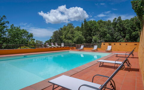 Tenuta De Paoli - Chianni, Pool, Wifi, Privacy, To: L'Eau, Nuage, Ciel, Propriété, Piscine, Bâtiment, Plante, Bleu Azur, Ombre, Arbre
