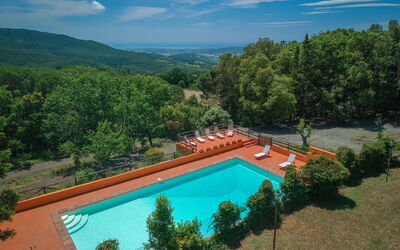 Tenuta De Paoli - Chianni, Pool, Wifi, Privacy, To: L'Eau, Nuage, Plante, Ciel, Piscine, La Nature, Bleu Azur, Paysage Naturel, Arbre, Loisir