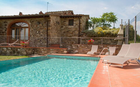 Le Masse - Greve In Chianti, Toscana: L'Eau, Ciel, Propriété, Plante, Piscine, Bâtiment, Bleu Azur, Fenêtre, Nuage, Mobilier De Jardin