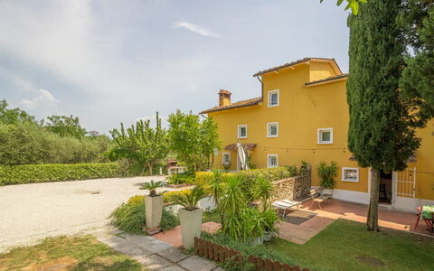 Country House Casalguidi 191 Private Pool: Domicile, Biens, Jardin, Aménagement Paysager, Villa, Cour, Hacienda, Ferme, Eco Hôtel, Arrière-Cour