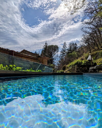 Mulino Morandi: L'Eau, Nuage, Ciel, Ressources En Eau, Plante, Piscine, Bleu Azur, Bâtiment, Arbre, Paysage Naturel